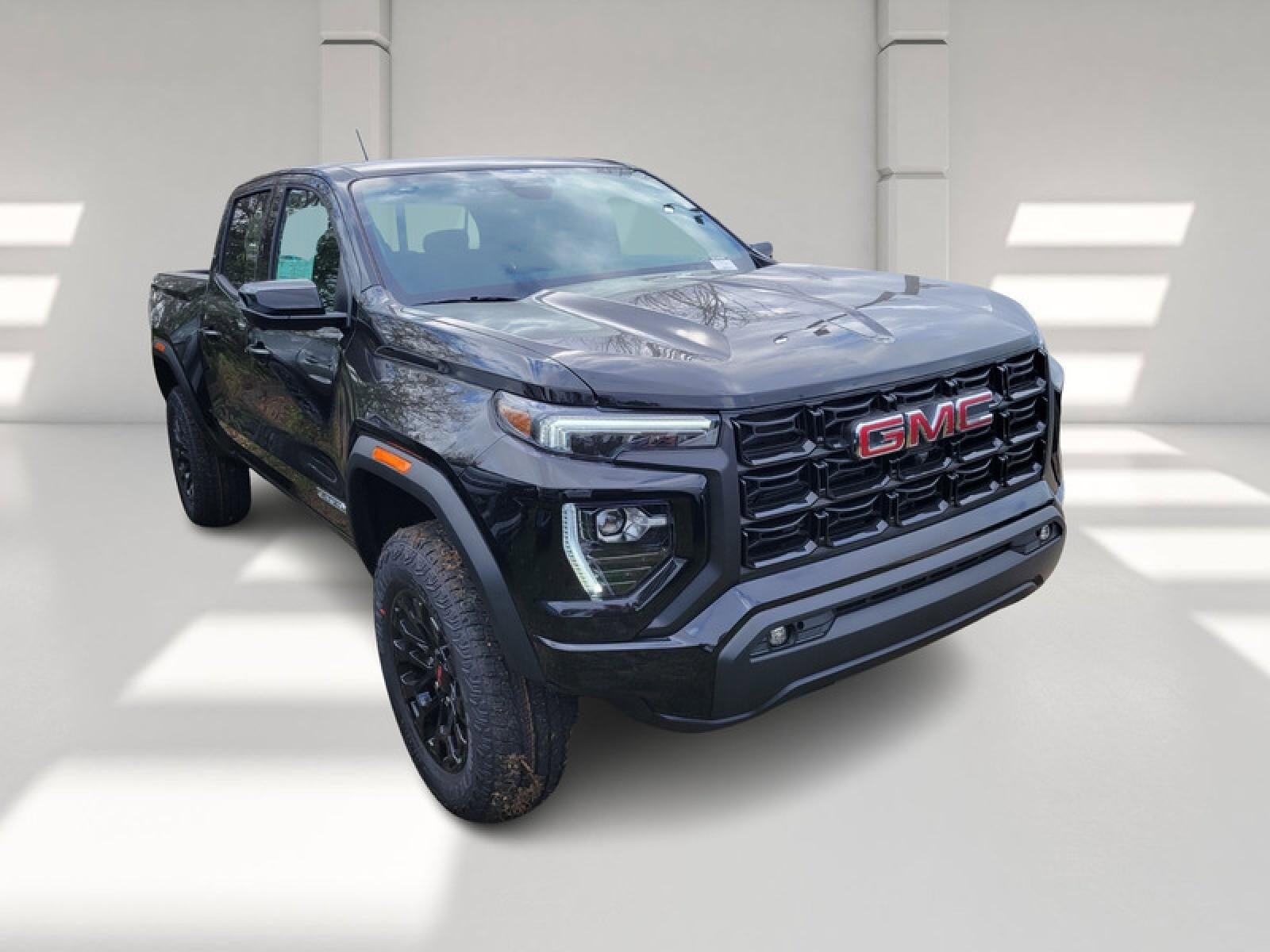 New 2026 GMC Canyon Elevation w/ Convenience Package RWD image 3