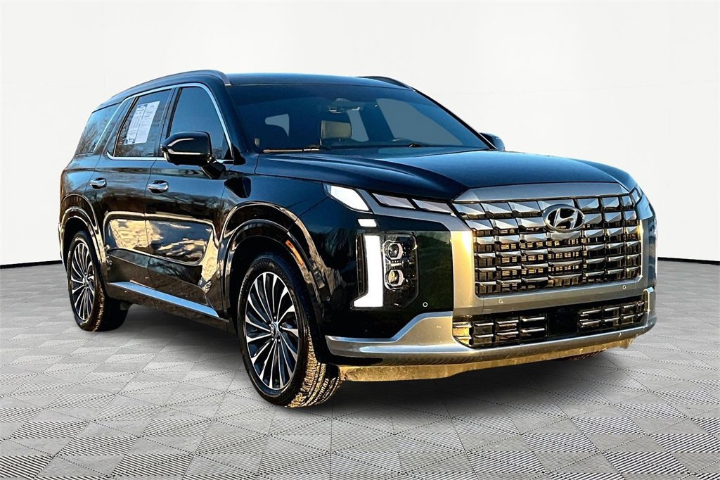 Used 2024 Hyundai Palisade Calligraphy image 12