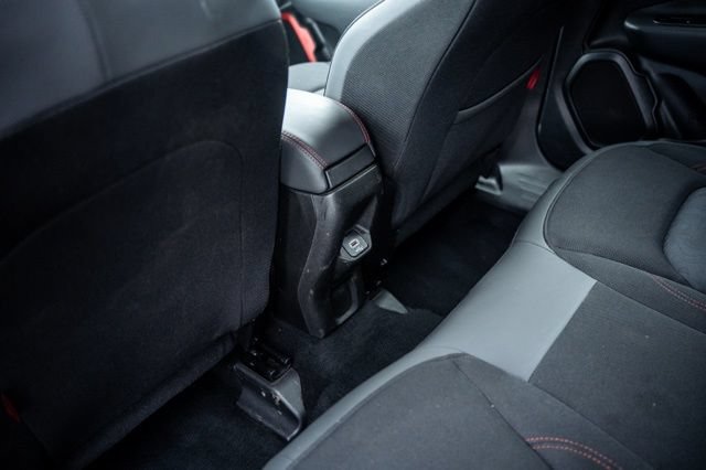 Used 2023 Jeep Renegade Trailhawk AWD/4WD image 34