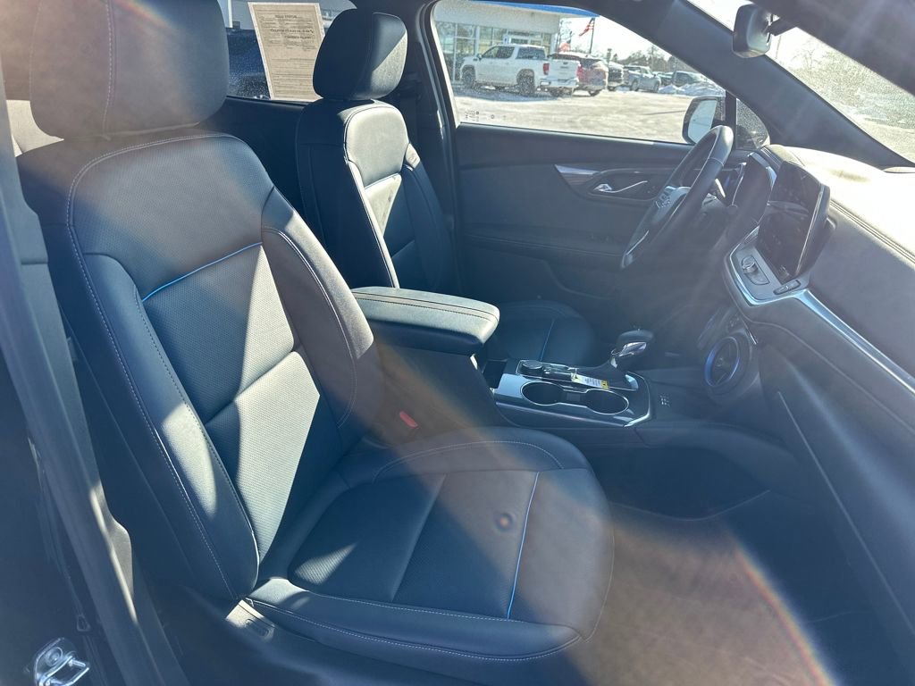 Used 2024 Chevrolet Blazer RS w/ LPO, Floor Liner Package image 27