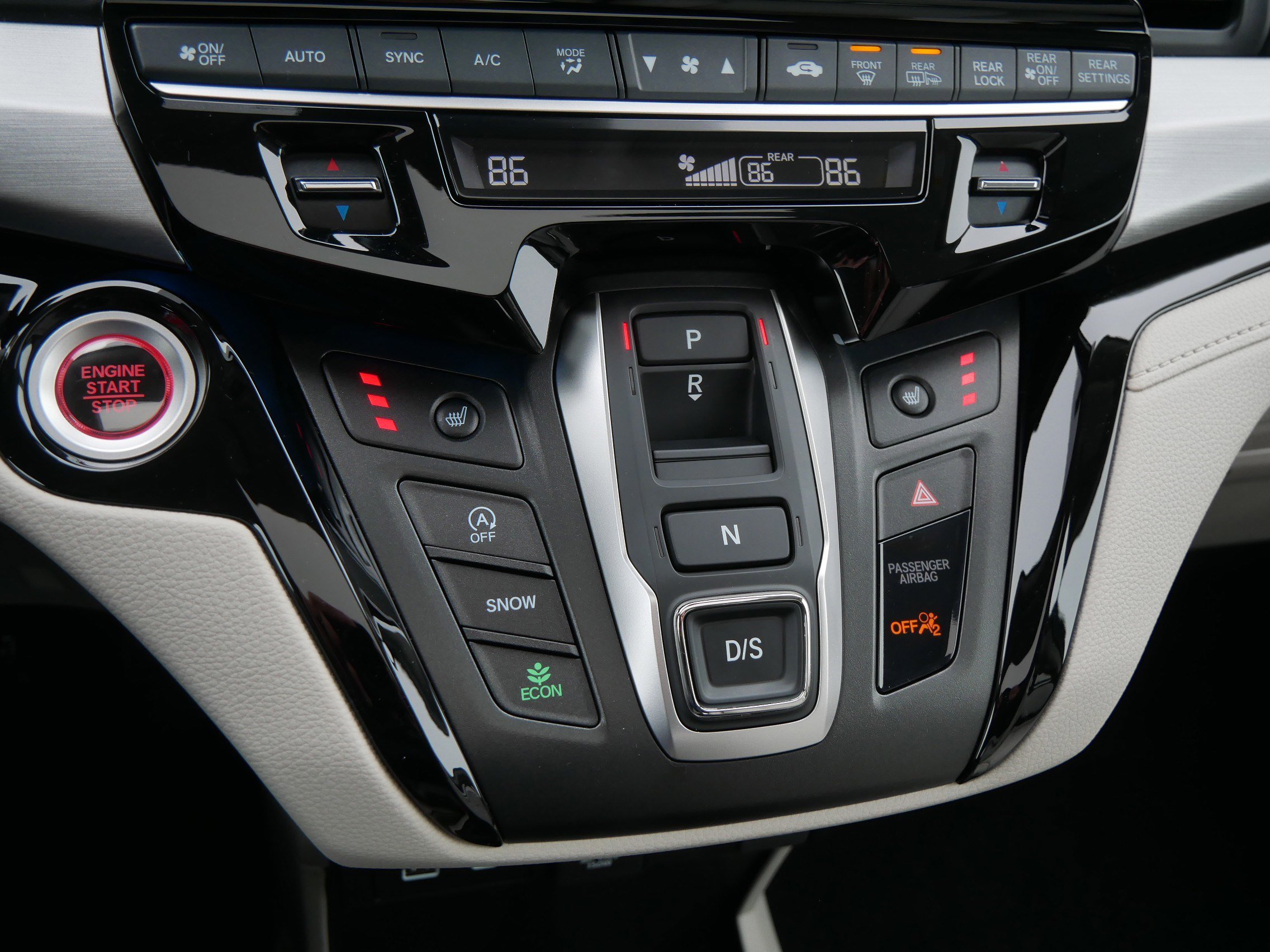 Certified 2026 Honda Odyssey Touring image 24