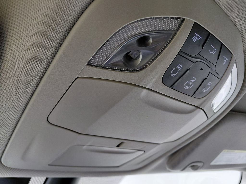Certified 2021 Chrysler Pacifica Touring-L image 43