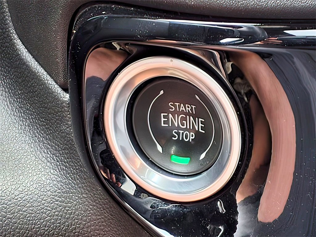 Used 2024 Chevrolet Silverado 2500 High Country w/ High Country Premium Package image 13