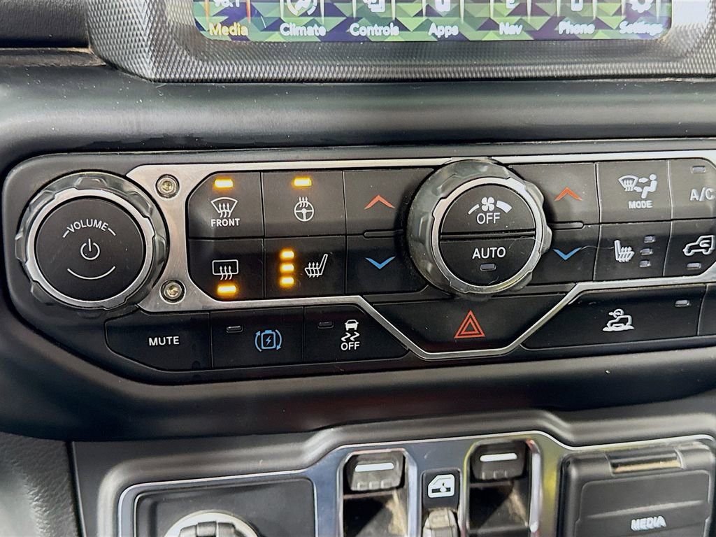 Used 2023 Jeep Wrangler Sahara 4xe w/ Cold Weather Group image 19