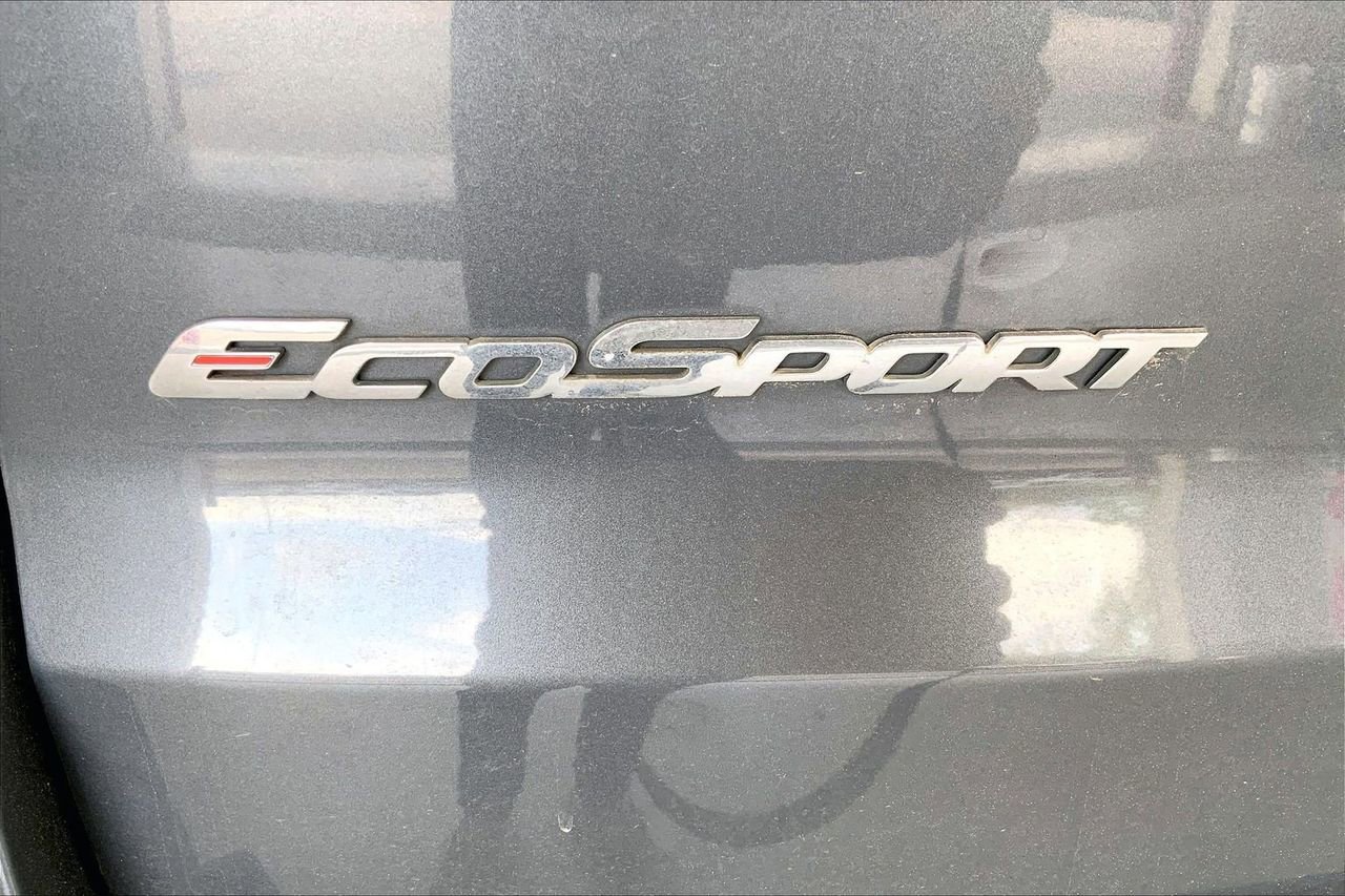 Used 2020 Ford EcoSport SE image 9