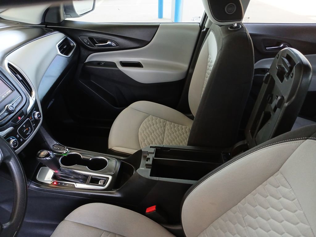 Used 2019 Chevrolet Equinox LS w/ LS Convenience Package FWD image 25
