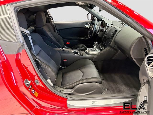 Used 2009 Nissan 370Z Touring w/ Sport Pkg image 25