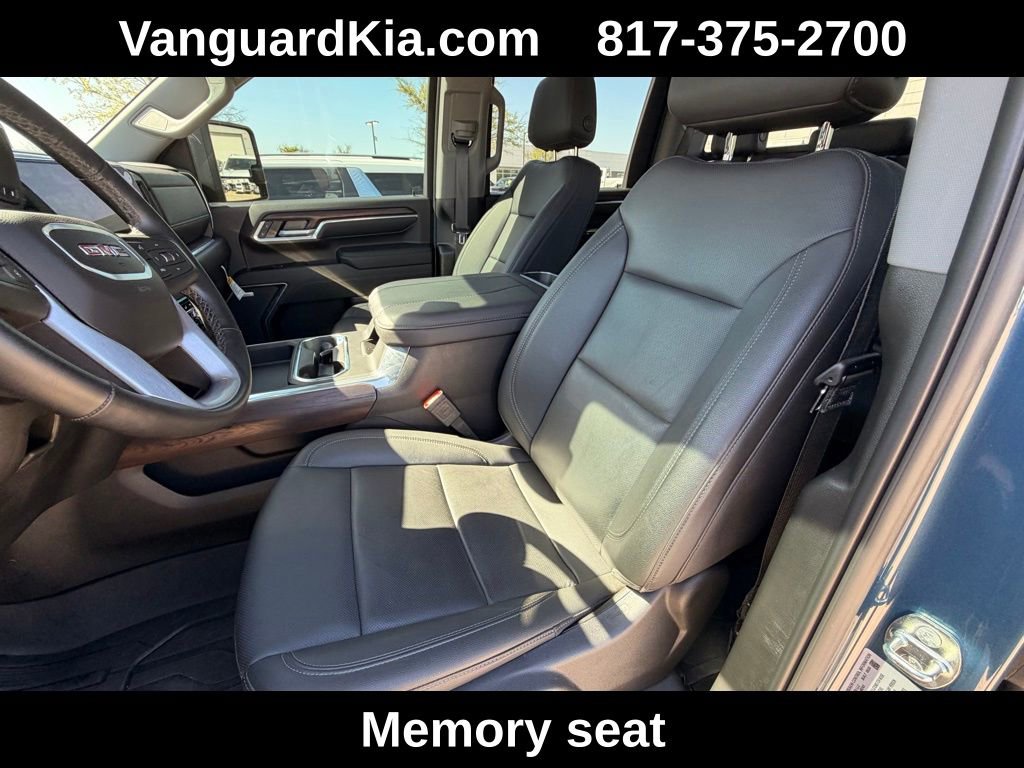 Used 2024 GMC Sierra 3500 SLT w/ SLT Convenience Package image 13
