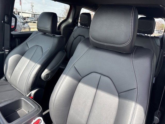 New 2026 Chrysler Voyager LX image 10