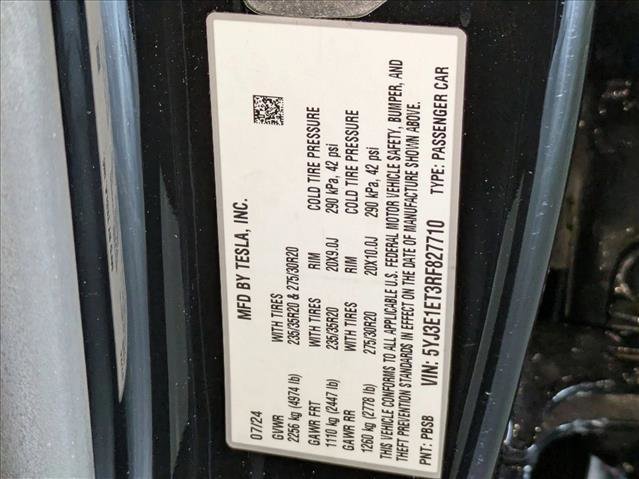 Used 2024 Tesla Model 3 Performance image 26