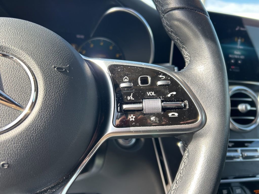 Used 2022 Mercedes-Benz GLC 300 w/ Premium Package Lite image 9