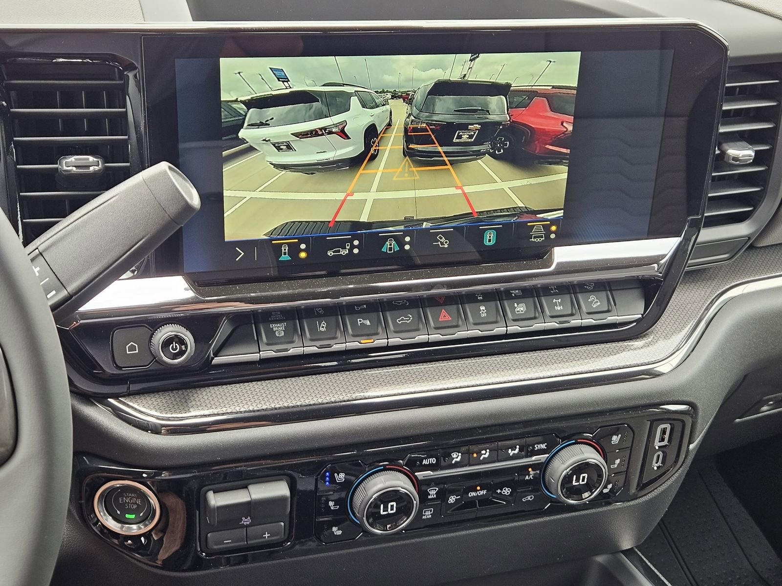 New 2026 Chevrolet Silverado 2500 ZR2 AWD/4WD image 21