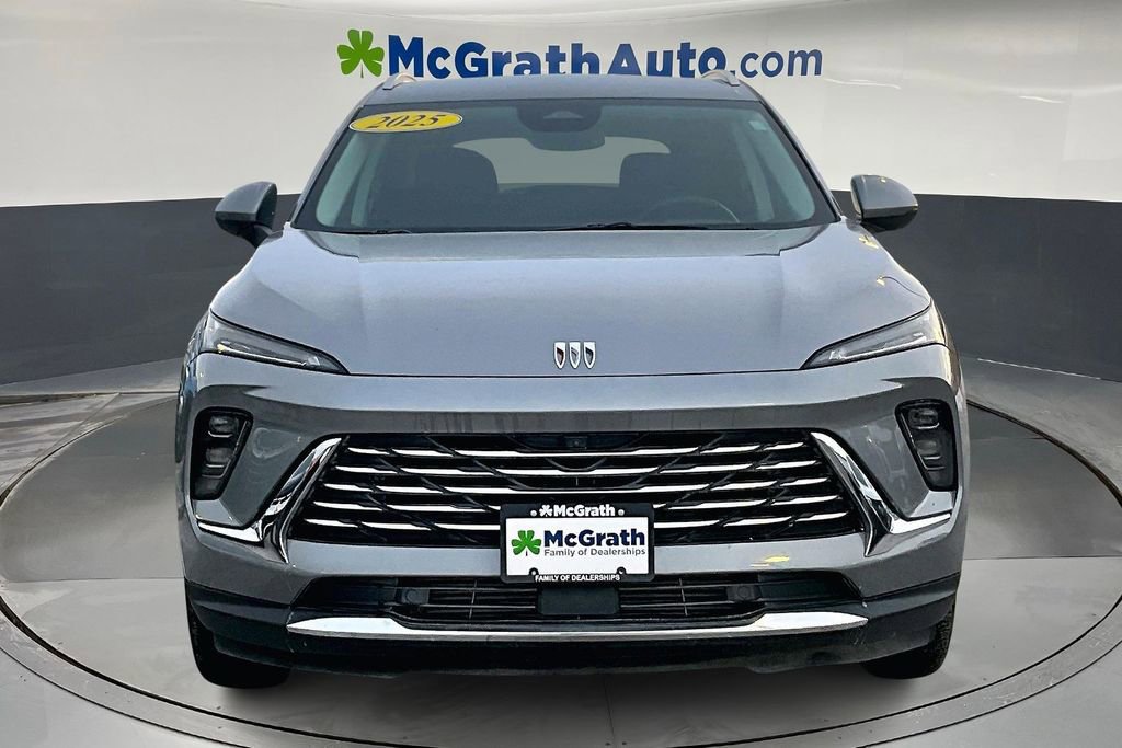 Certified 2025 Buick Envision Preferred image 2