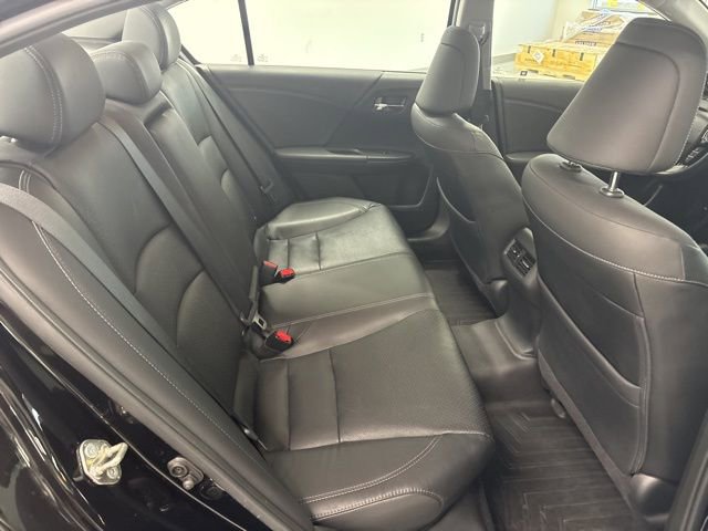 Used 2017 Honda Accord EX-L image 26