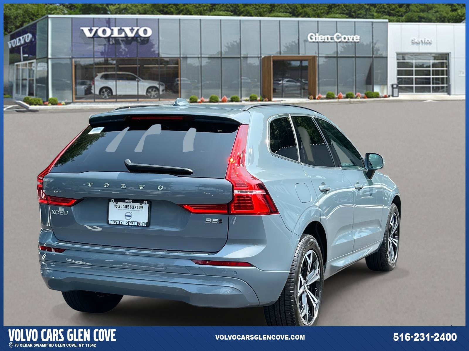 Certified 2022 Volvo XC60 B5 Momentum w/ Climate Package image 4