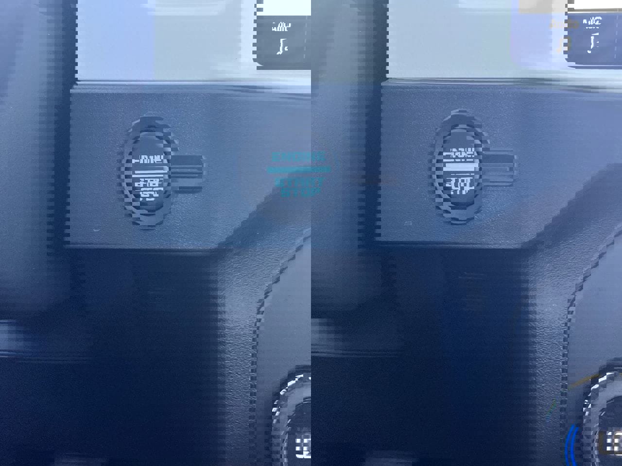 New 2026 Ford Bronco Heritage Edition image 6