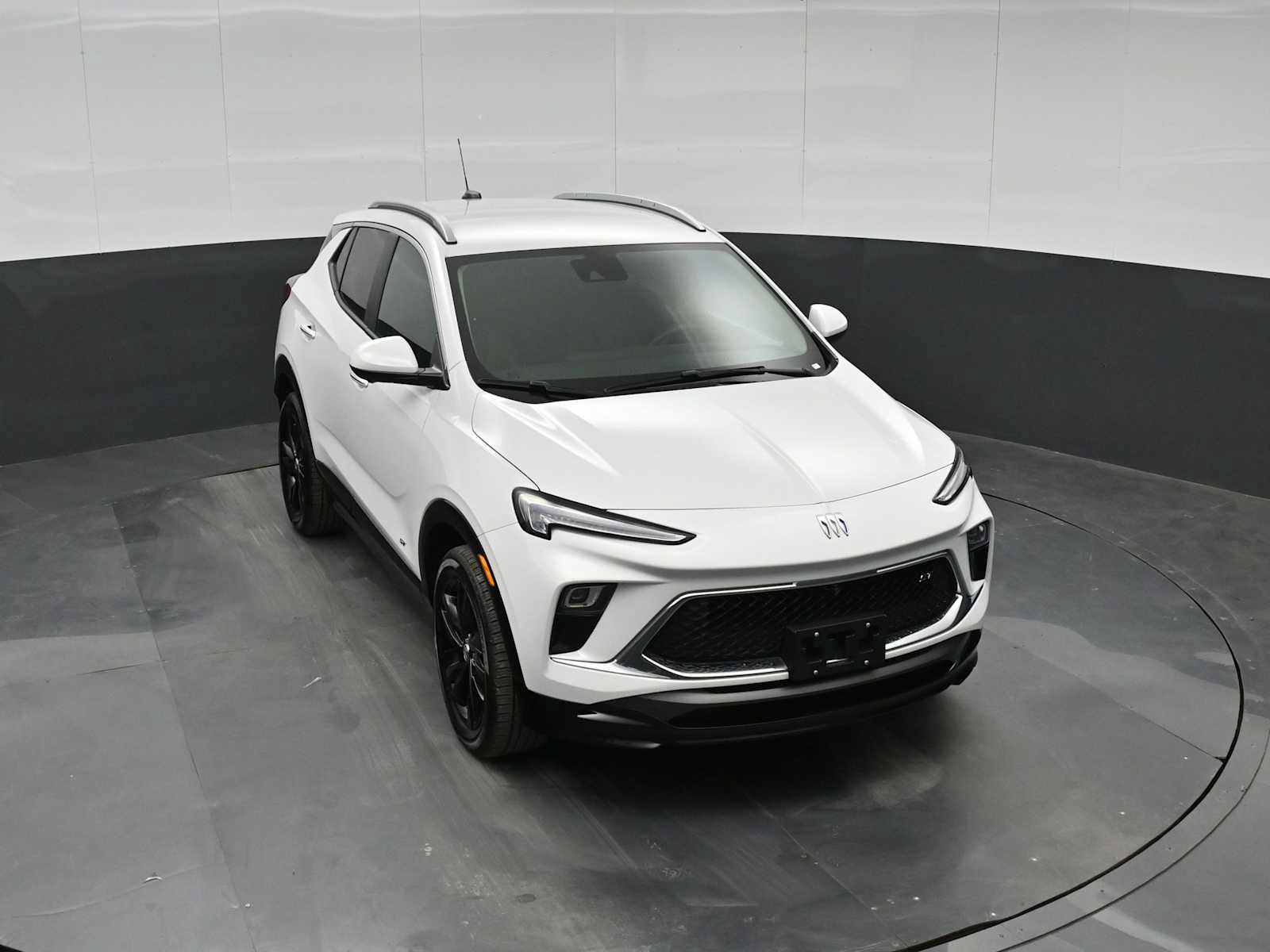 Used 2025 Buick Encore GX Sport Touring w/ Advanced Technology Package AWD/4WD image 24