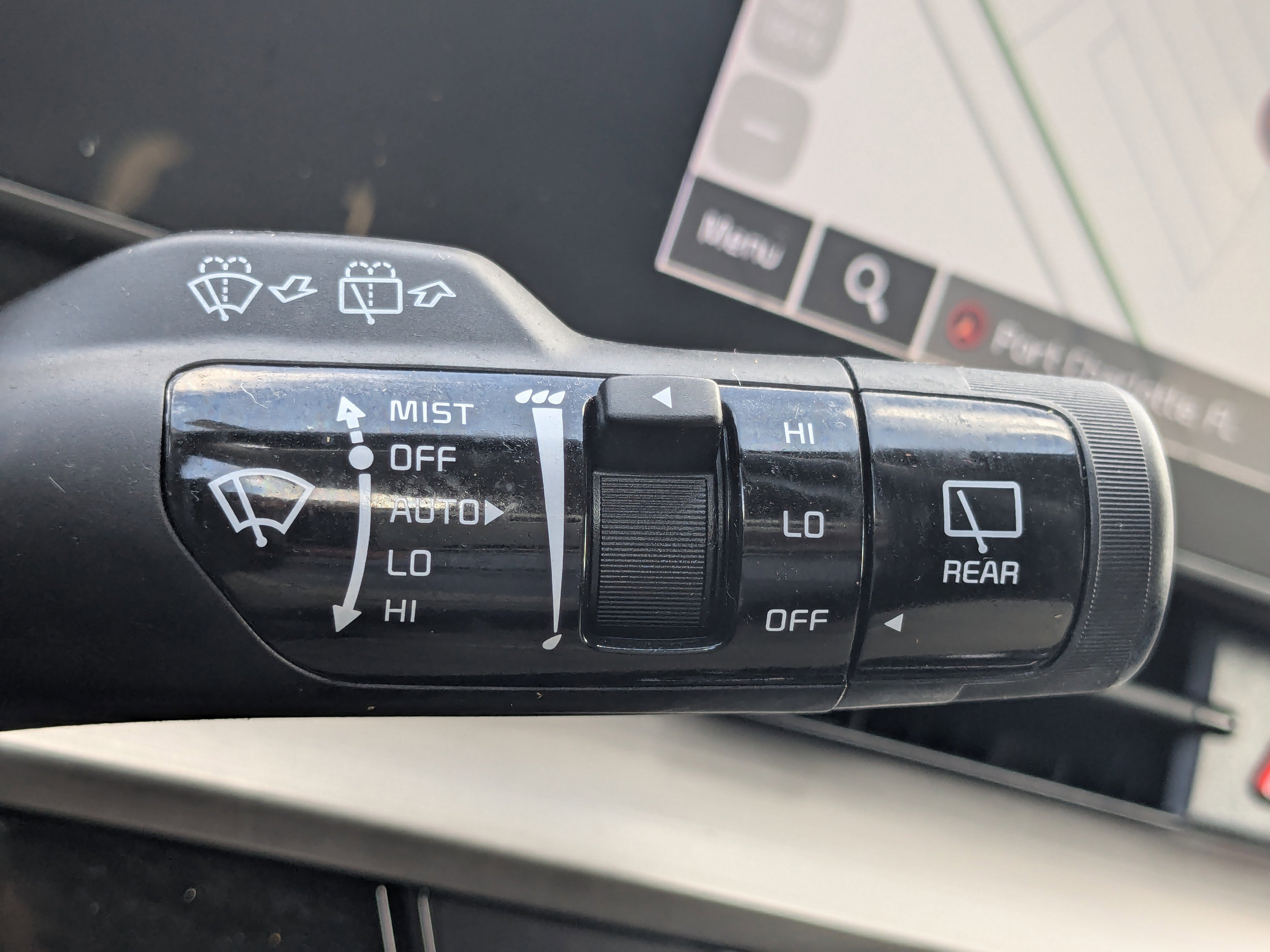 Certified 2024 Kia Sportage EX image 35