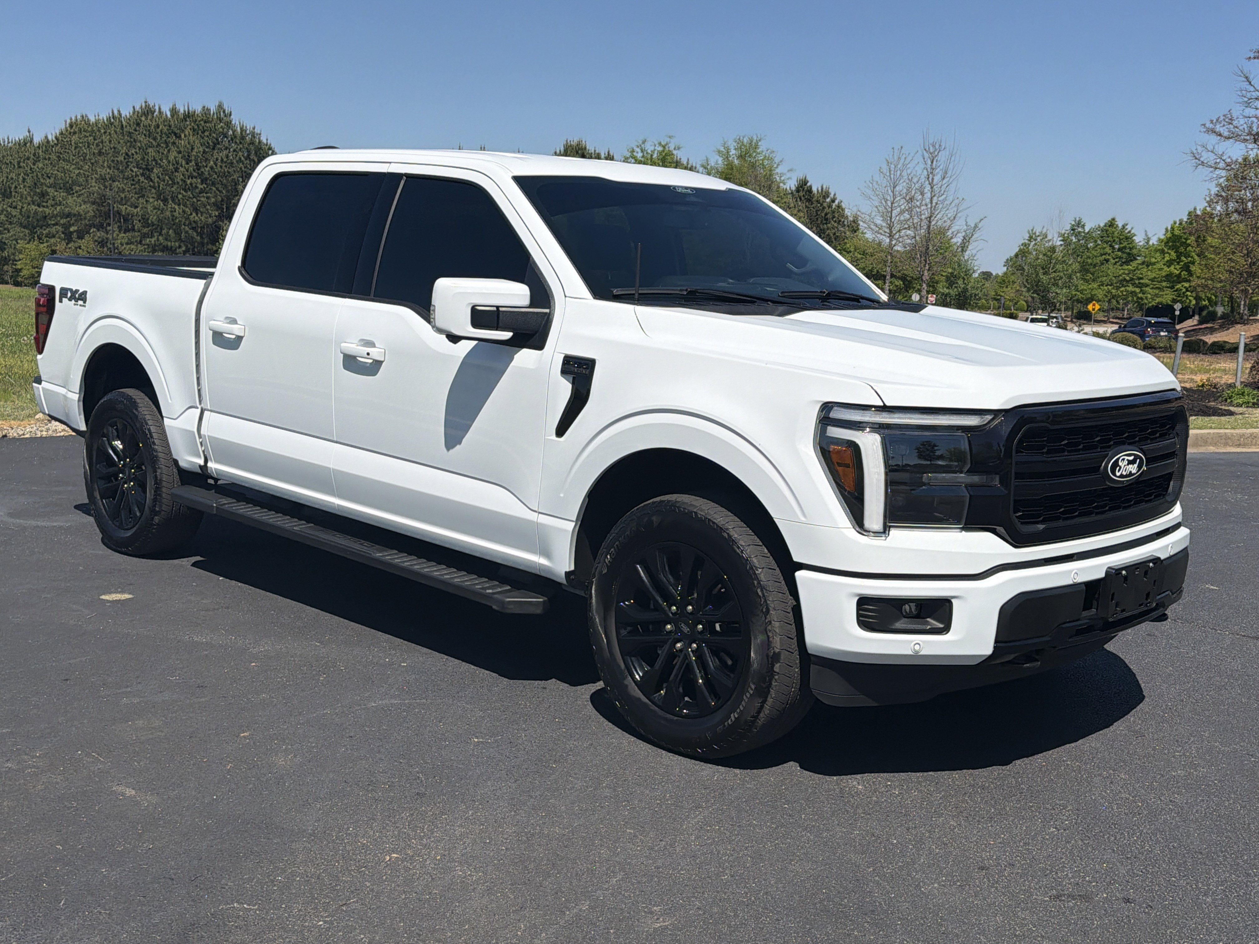 Used 2025 Ford F150 Lariat w/ Equipment Group 501A Mid image 2