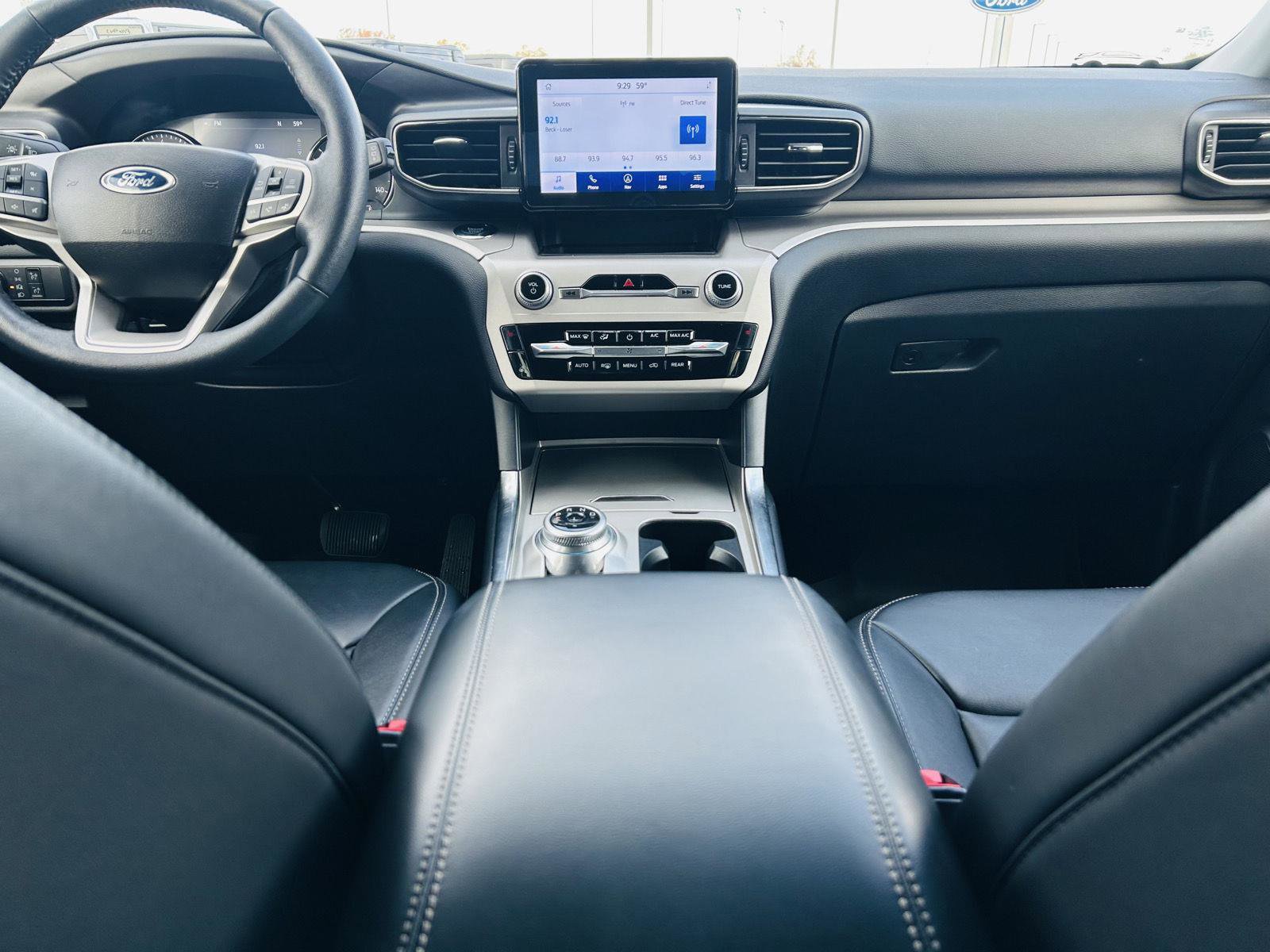 Used 2023 Ford Explorer XLT w/ Equipment Group 202A image 27