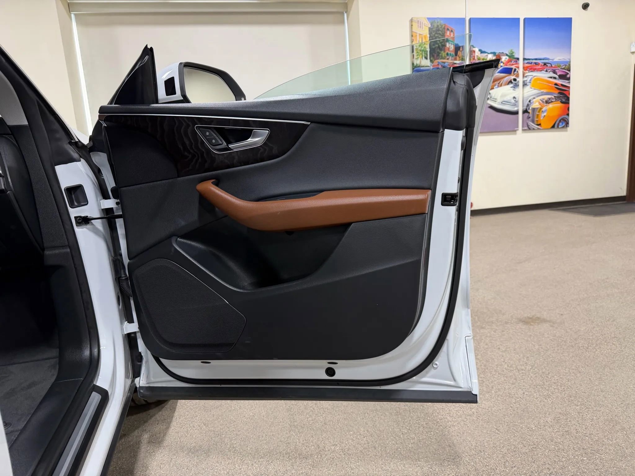 Used 2023 Audi Q8 Premium w/ Convenience Package image 25