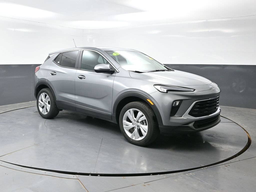 Used 2025 Buick Encore GX Preferred AWD/4WD image 6
