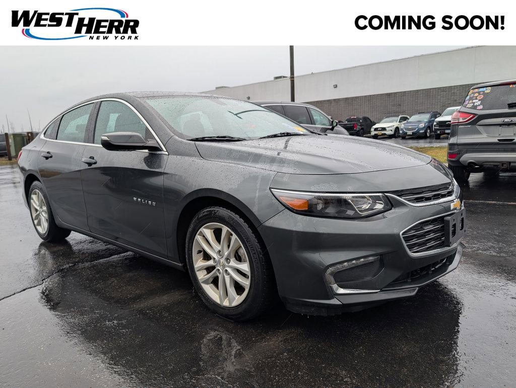 Used 2017 Chevrolet Malibu LT image 1