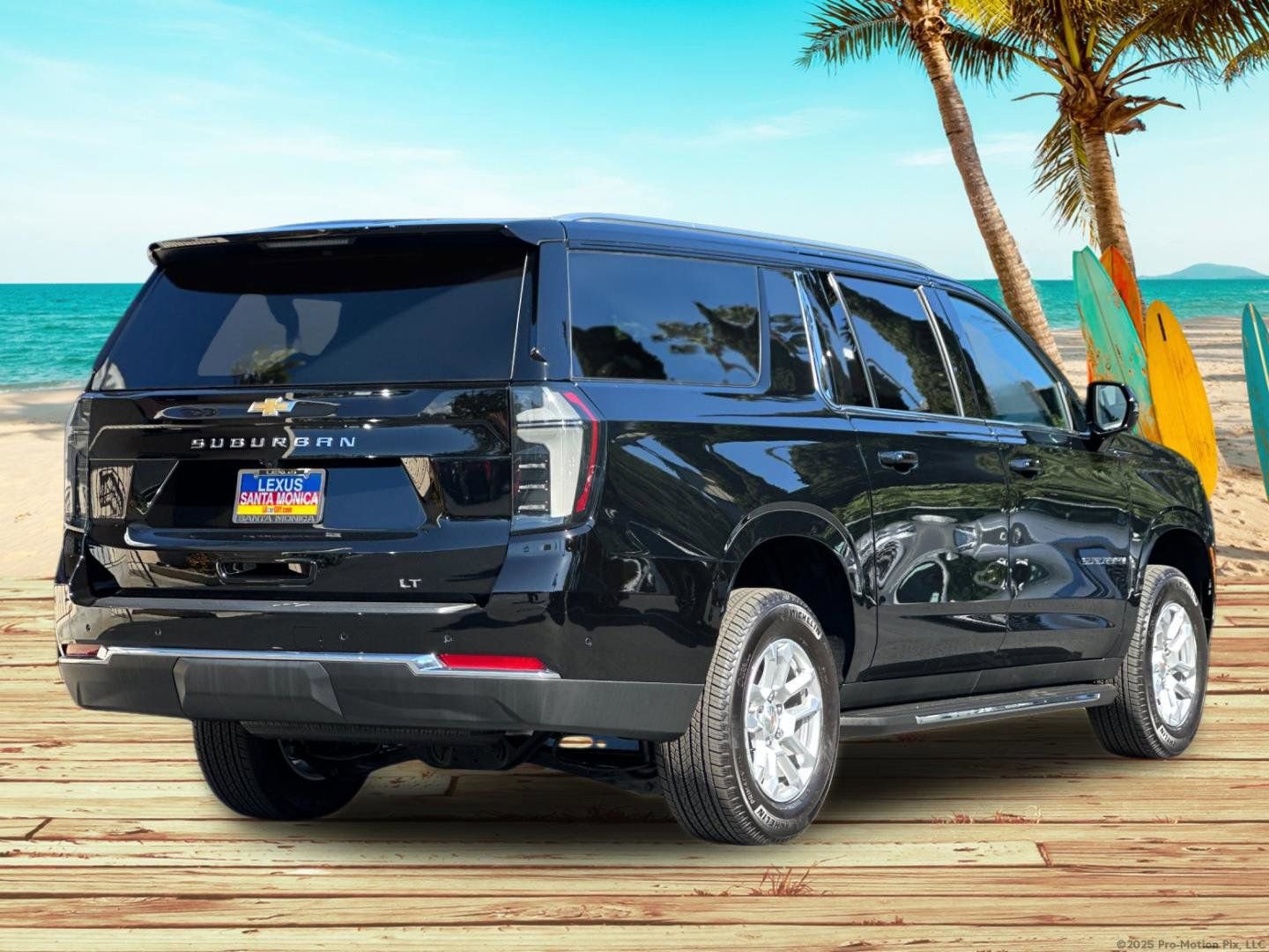 Used 2026 Chevrolet Suburban LT w/ Comfort Package RWD image 6