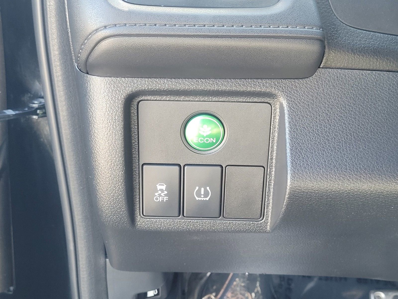 Used 2021 Honda HR-V Sport image 17