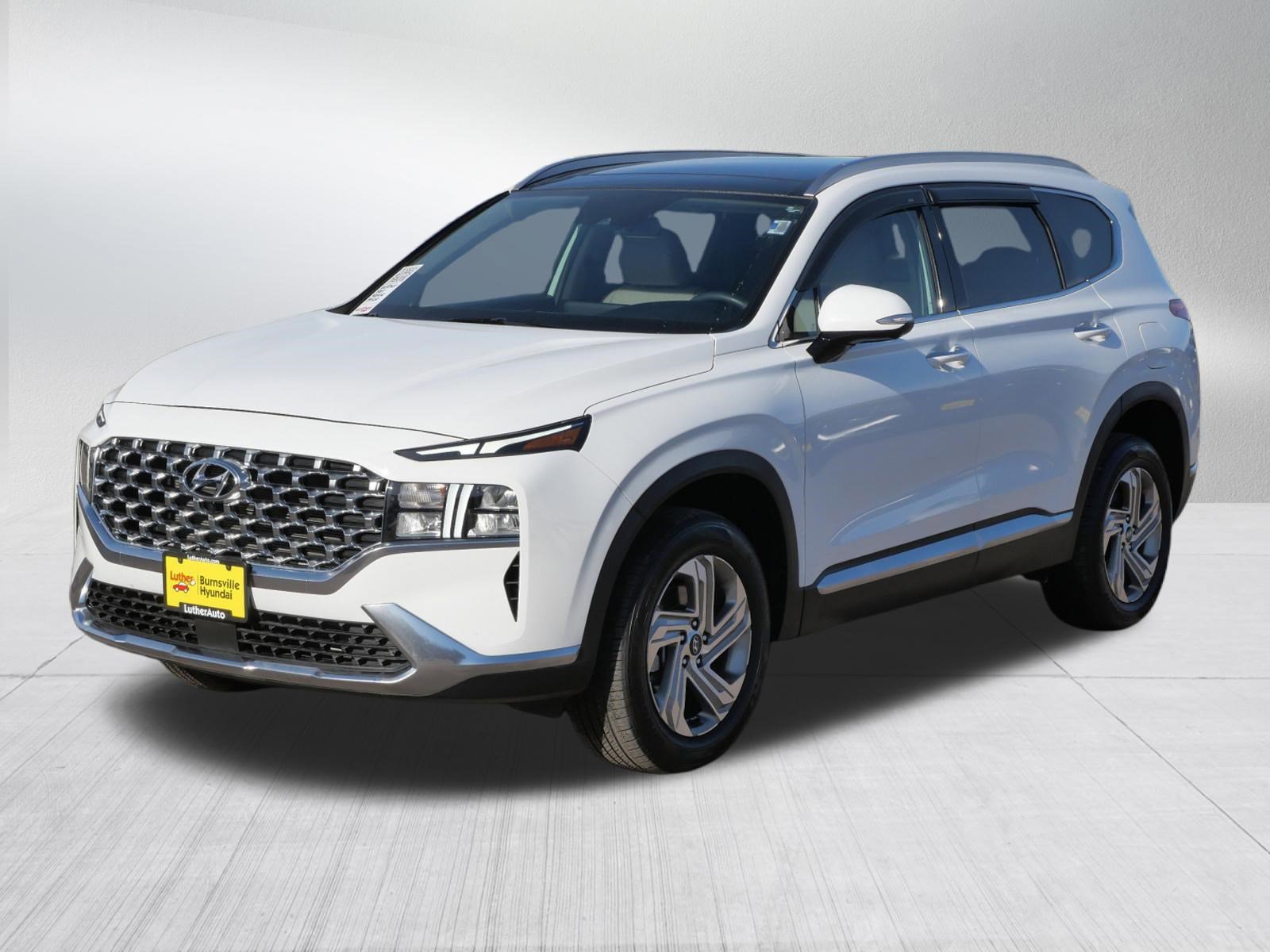 Certified 2023 Hyundai Santa Fe SEL w/ Premium Package AWD/4WD image 3