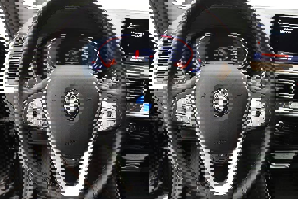 Used 2024 BMW X3 xDrive30i w/ Convenience Package image 18