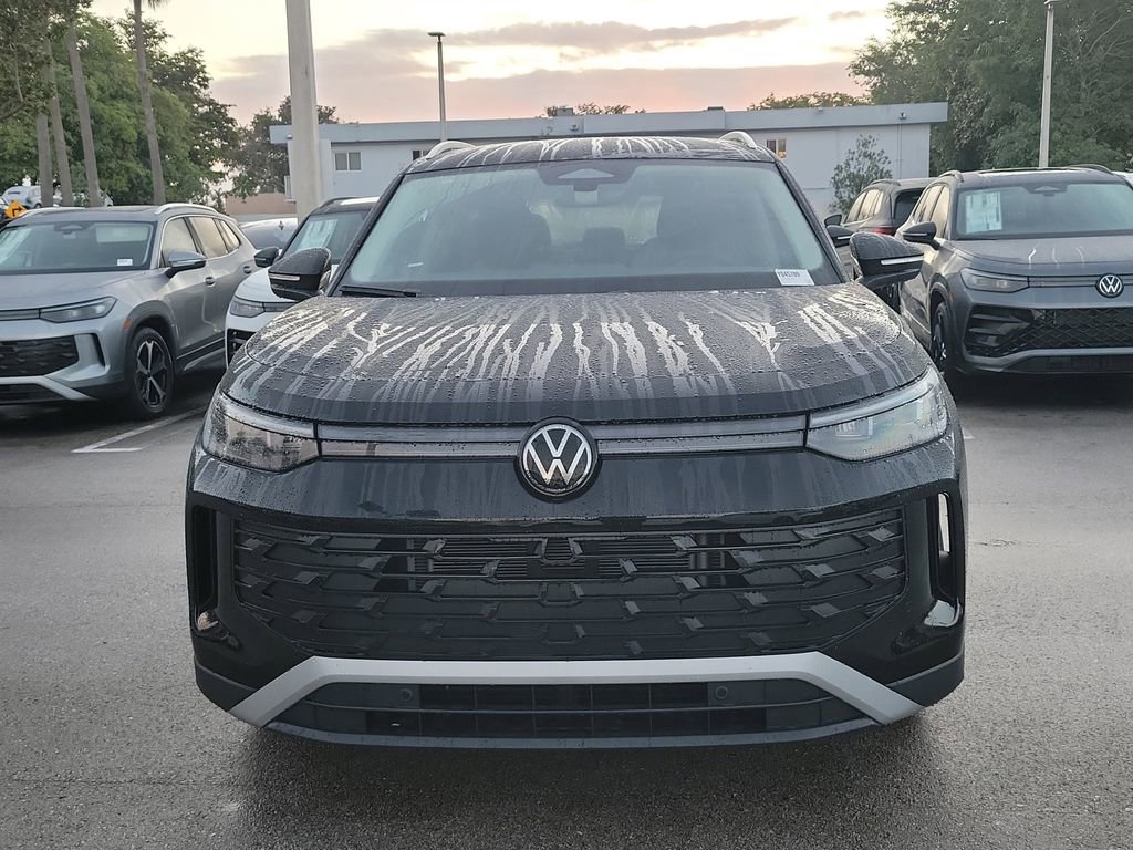 New 2026 Volkswagen Tiguan S image 2