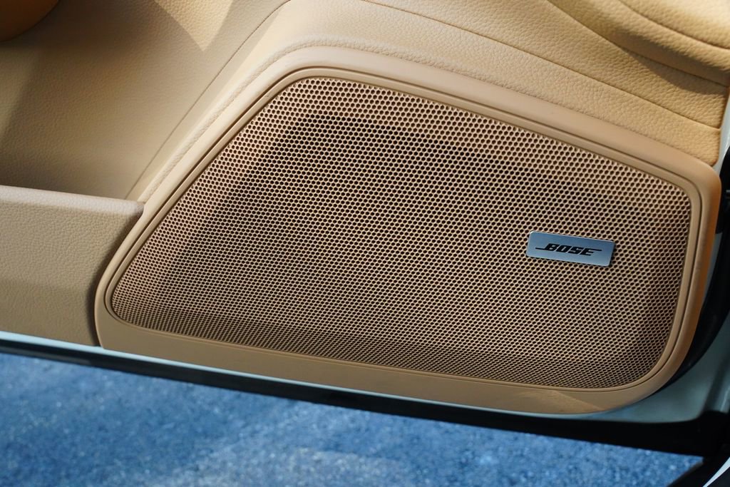 Used 2020 Porsche Panamera 4 AWD/4WD image 29