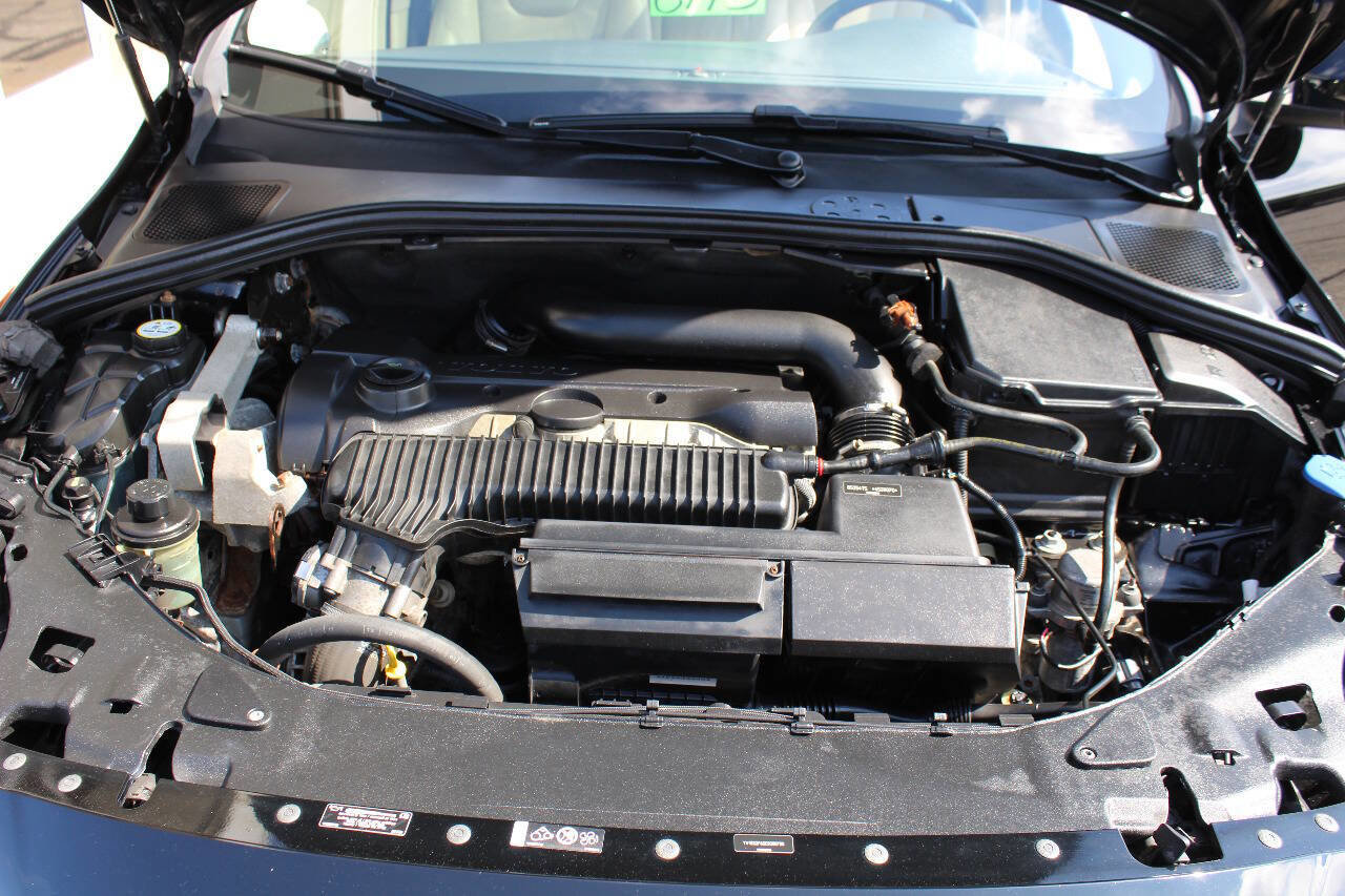 Used 2012 Volvo S60 T5 w/ Climate Pkg image 18
