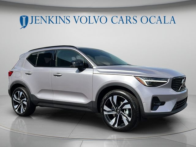New 2026 Volvo XC40 B5 Plus w/ Climate Package