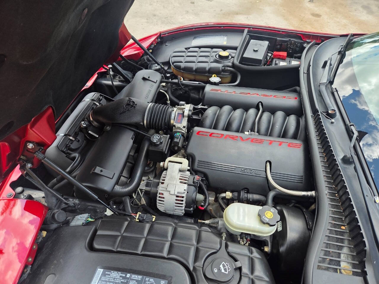 Used 2004 Chevrolet Corvette Convertible w/ Preferred Equipment Group RWD image 23