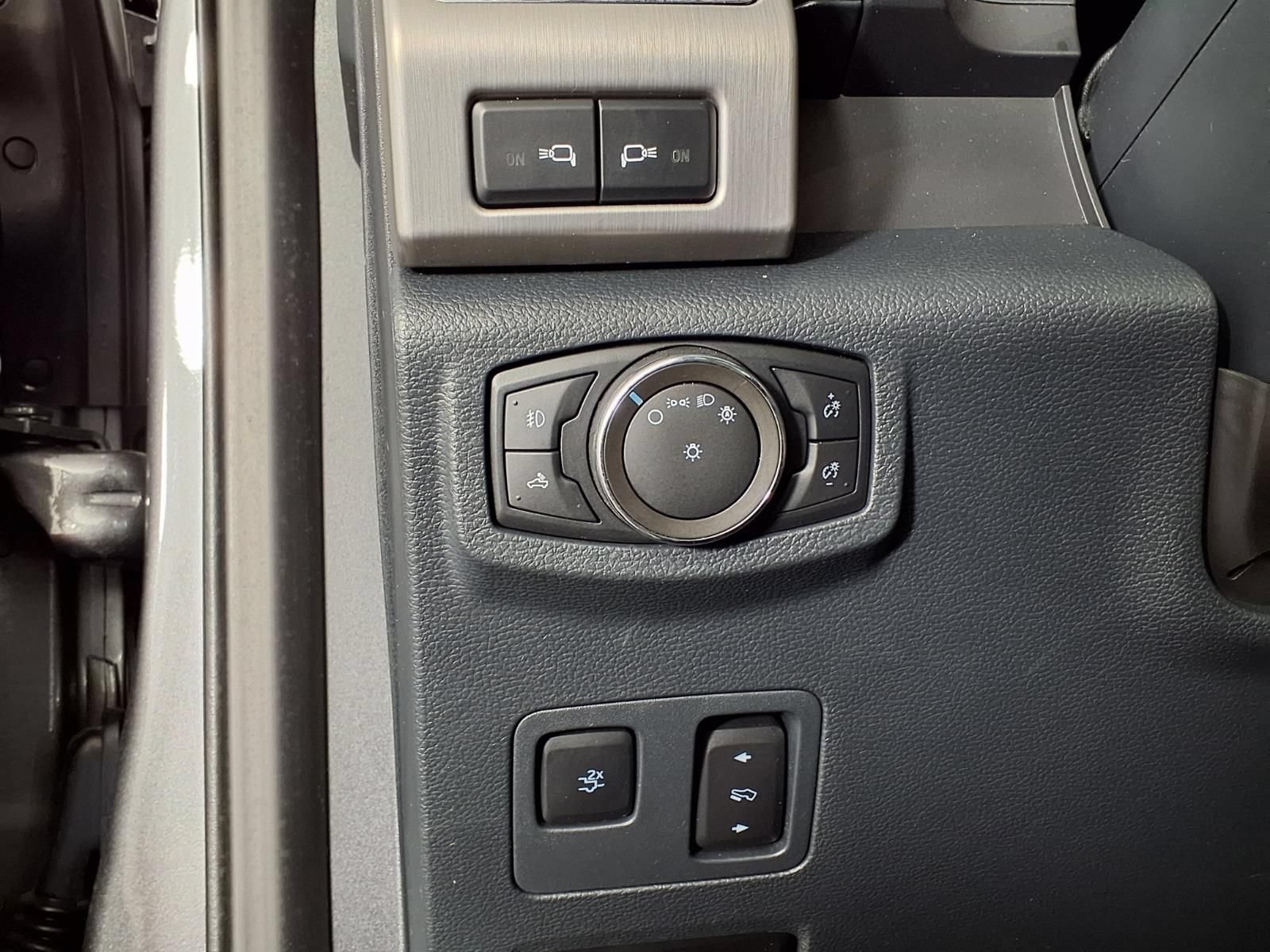 Used 2022 Ford F250 Platinum AWD/4WD image 28