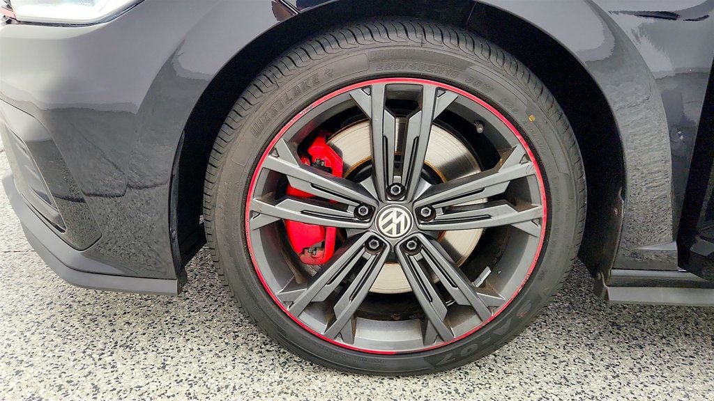 Used 2019 Volkswagen Jetta GLI FWD image 9
