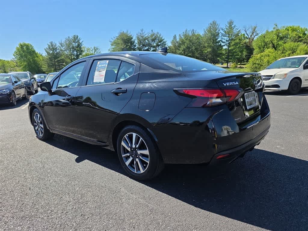 Used 2023 Nissan Versa SV FWD image 12