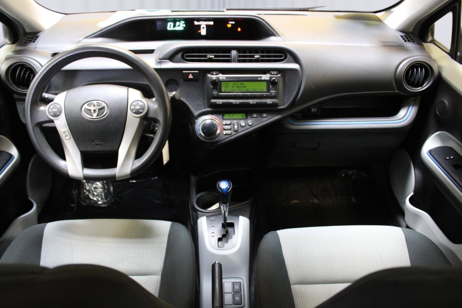 Used 2013 Toyota Prius C Two image 2