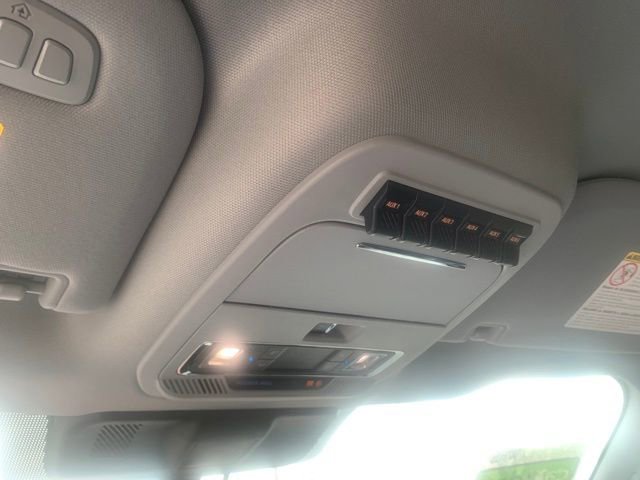 Used 2024 Ford F250 Lariat w/ Lariat Ultimate Package image 18