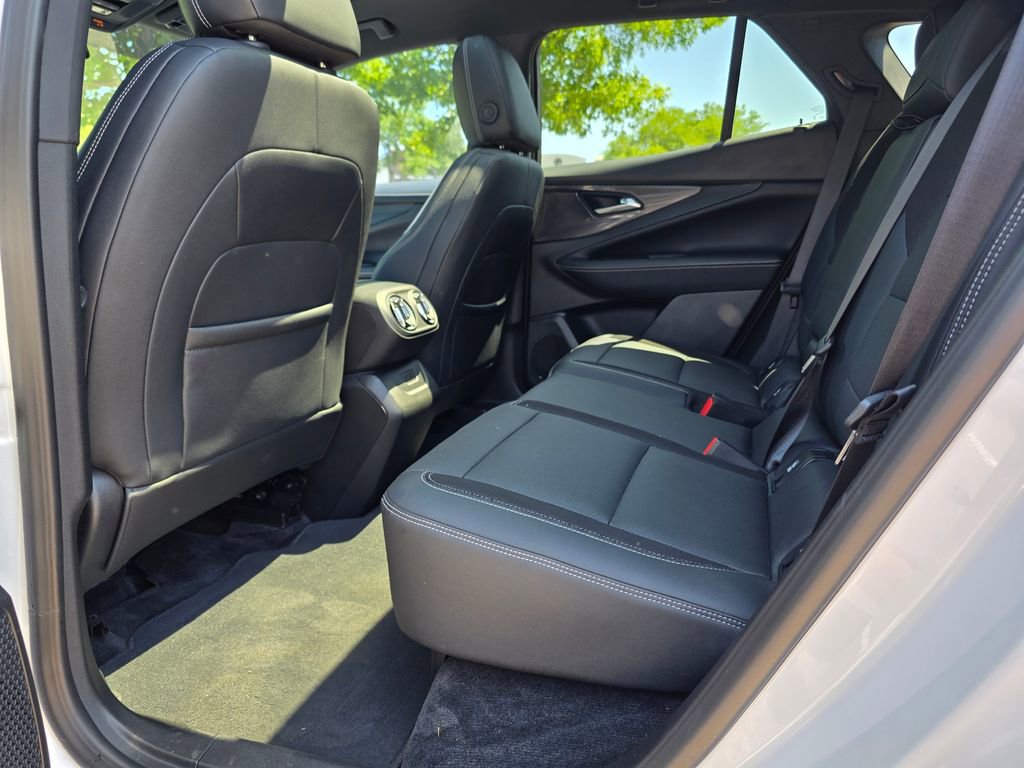 Certified 2024 Chevrolet Blazer EV LT AWD/4WD image 29