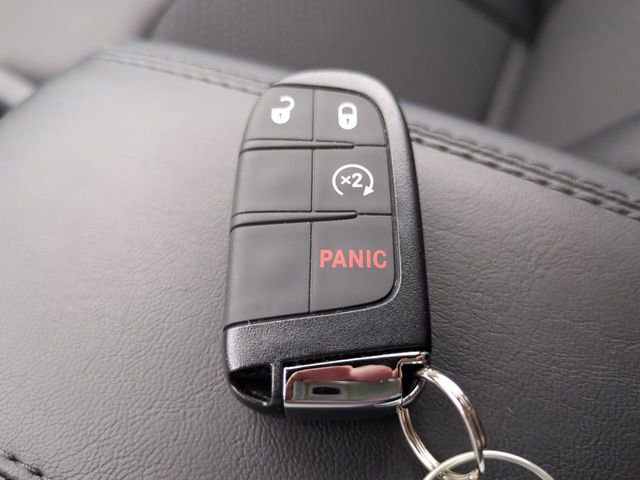 New 2026 Jeep Compass Latitude image 27