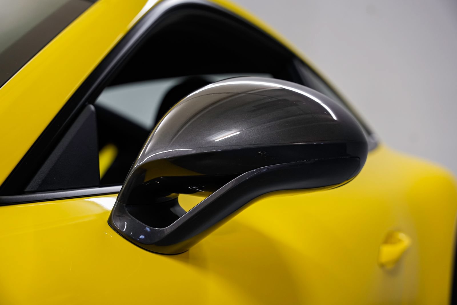 Used 2018 Porsche 911 Carrera T RWD image 33
