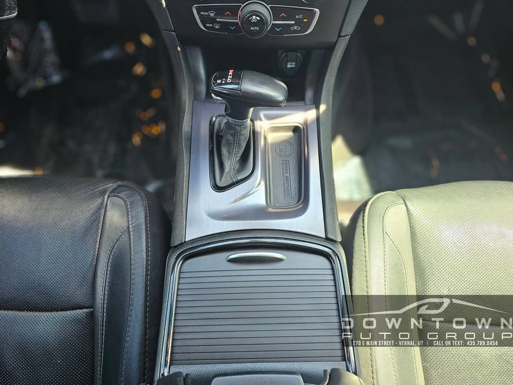 Used 2017 Dodge Charger SXT w/ AWD Plus Group image 10