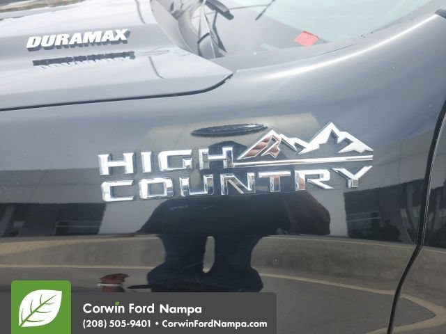 Used 2022 Chevrolet Silverado 1500 High Country AWD/4WD image 15