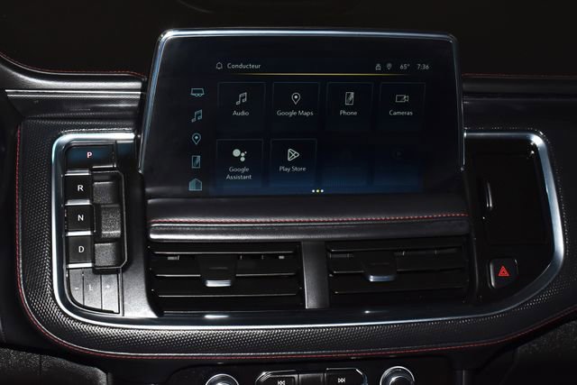 Used 2024 Chevrolet Suburban RST image 18