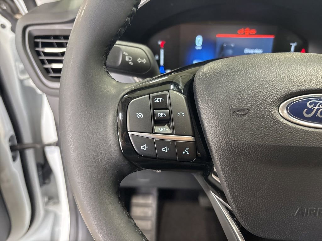 Used 2023 Ford Escape Active image 11