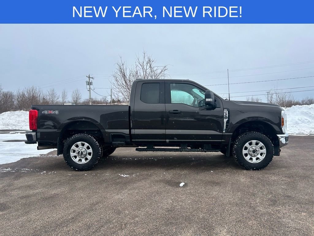 Certified 2024 Ford F350 XLT image 8