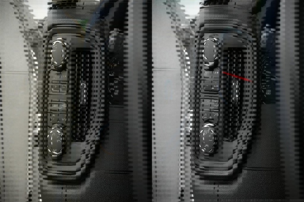 Used 2023 Chevrolet Silverado 1500 W/T w/ WT Value Package image 19